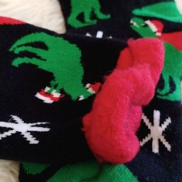 Hot Topic Dinosaurs and Muk Luks Gnomes Fleece Socks Bundle NEW - Picture 7 of 15